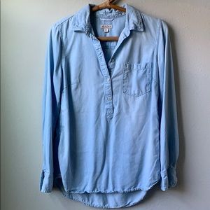 🎈 DONATED 🎈 soft half button up